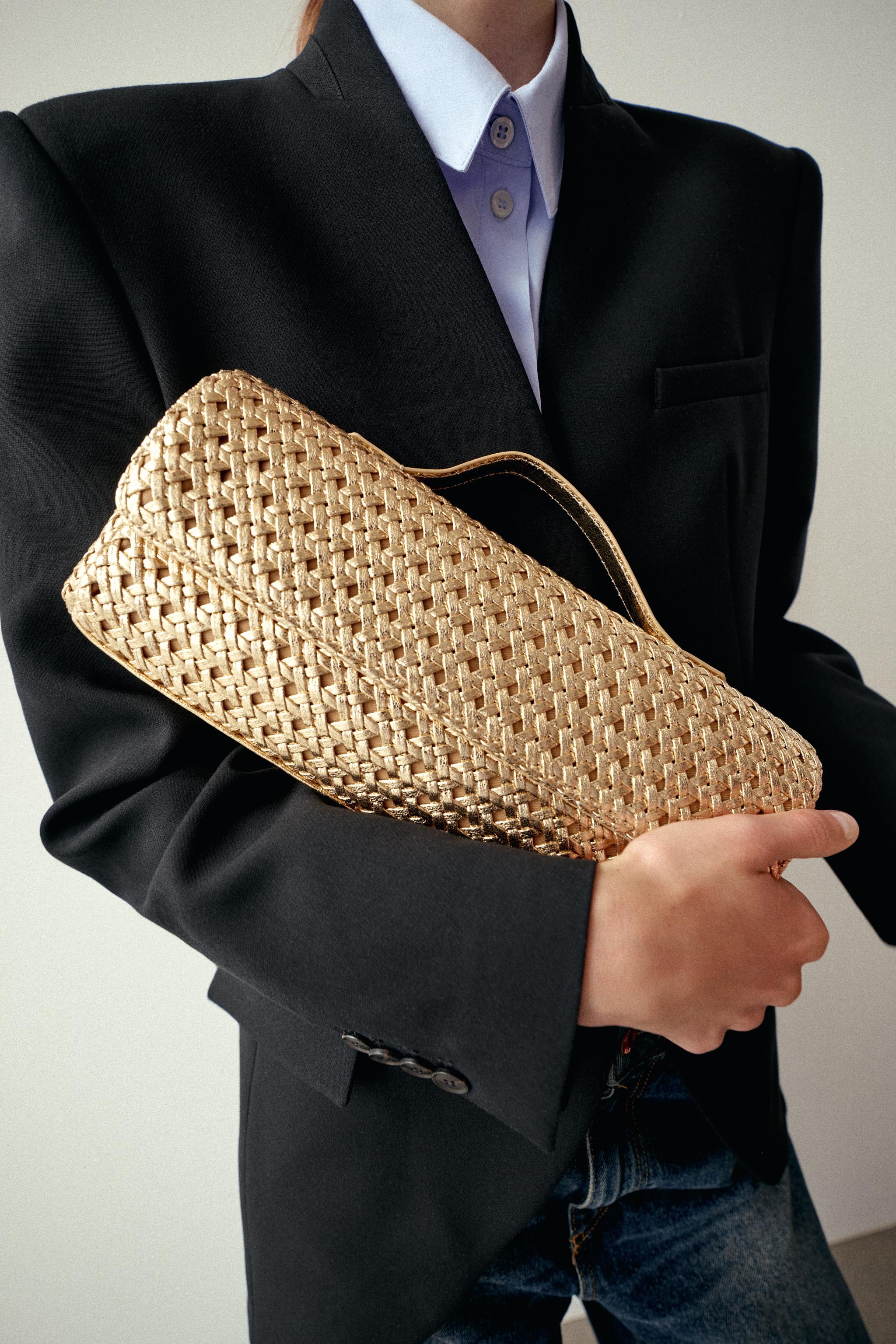 WOVEN ENVELOPE BAG